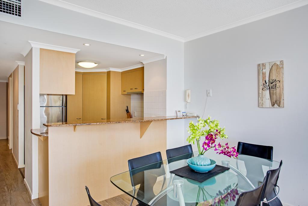 Kirra Beach Apartments Gold Coast Exterior photo